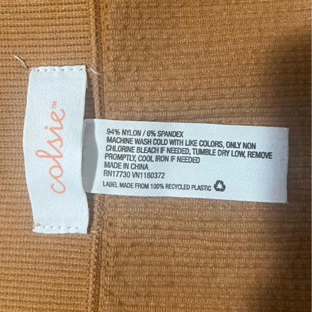 🔶 Colsie Ribbed Biker Shorts~Women’s X-S~Tannish Orange Color~High-Rise - Picture 6 of 6